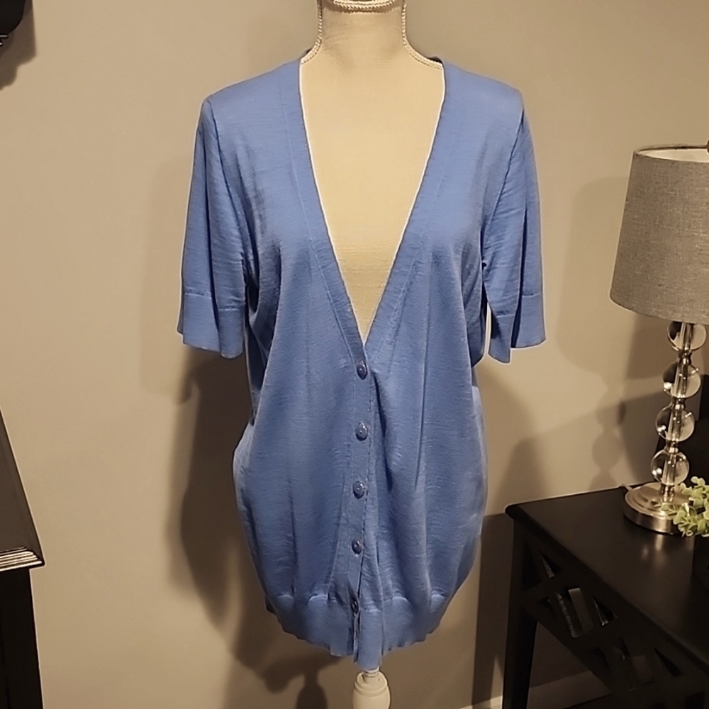 Banana Republic v-neck short-sleeved button-up cardigan size XL blue
